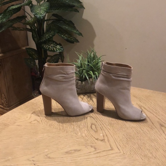 Express open toe booties - Picture 10 of 16